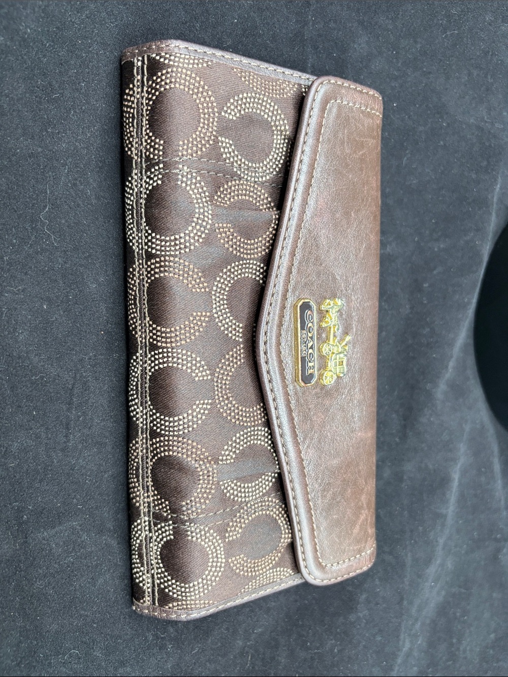 Coach Madison Op Art Dotted Trifold Wallet - Picture 4 of 17